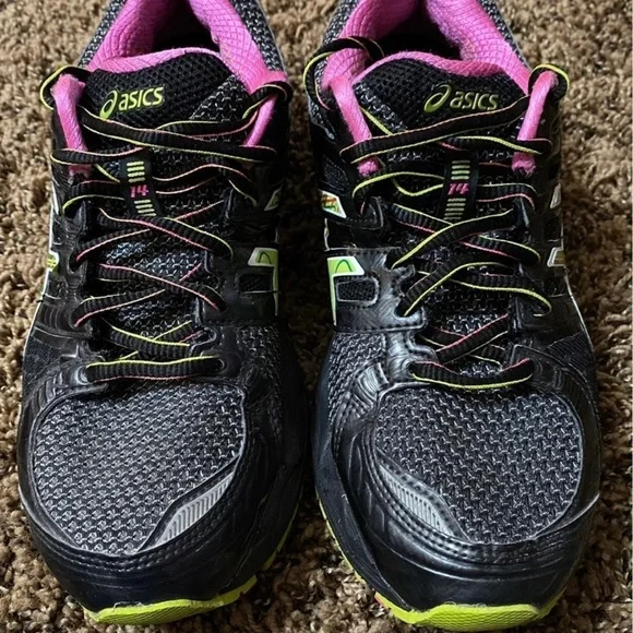 Asics Tennis Shoes - Picture 2 of 6